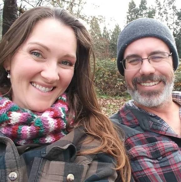 Meet your Posher, Amber - Picture 1 of 1